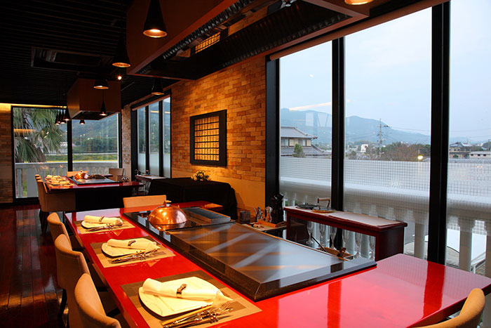 洋食鉄板「いろはにほへと」